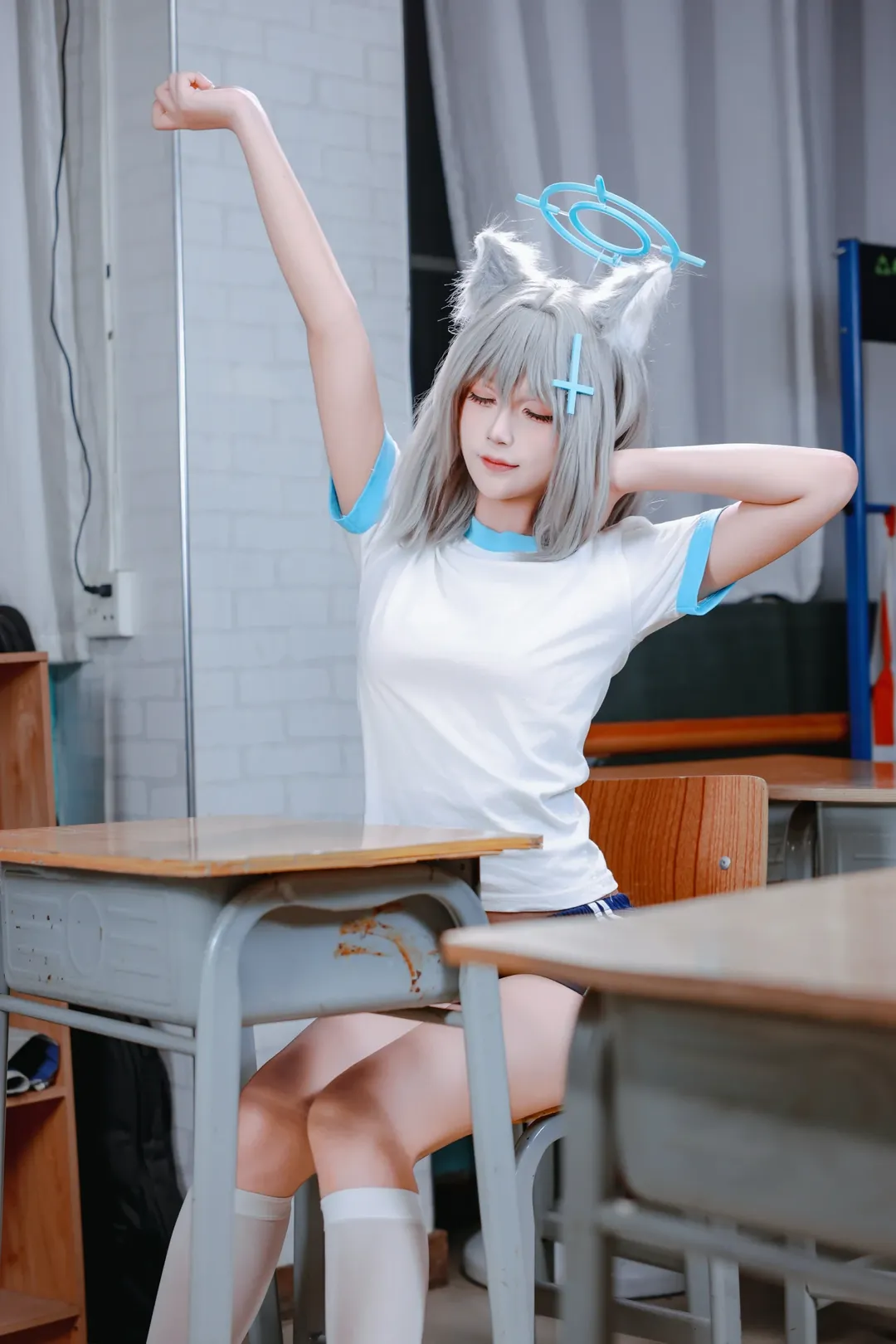 蔚蓝档案, 白丝, 砂狼白子cos, 校园摄影, 体操服cosplay - 第6张