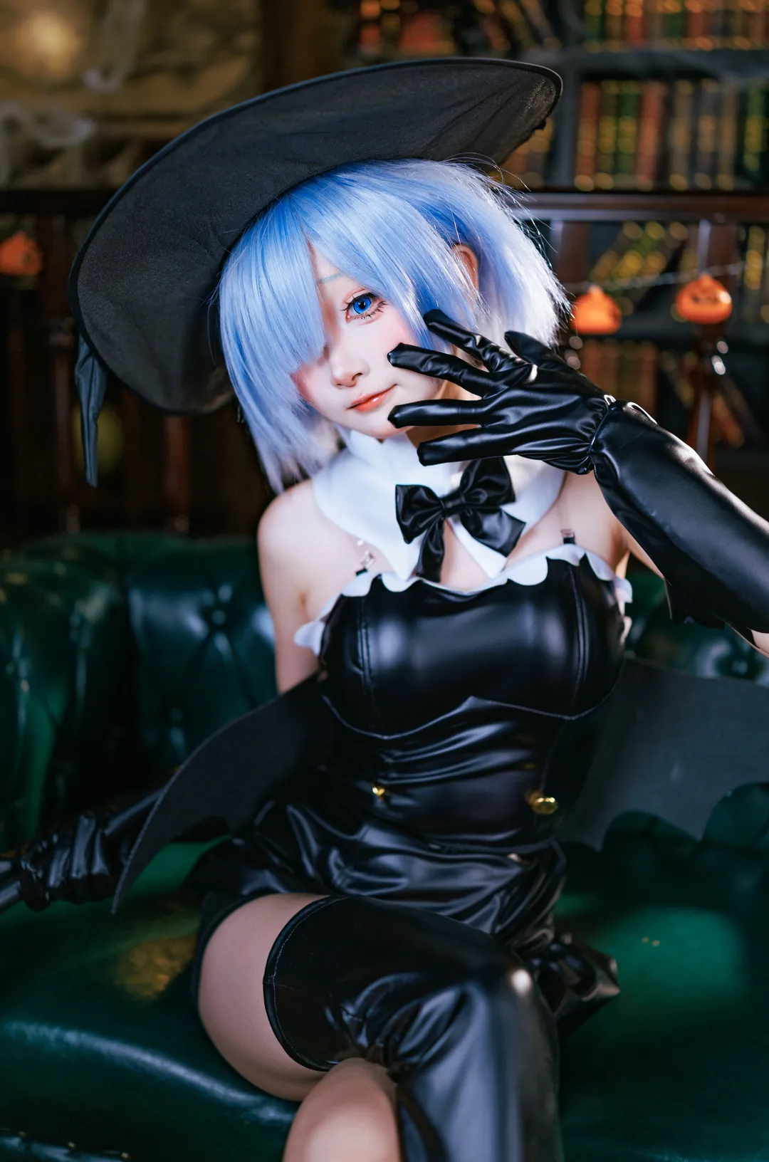 Re:ゼロから始める異世界生活, レム コスプレ, ハロウィンコスプレ, 魔女の仮装, レトロな書斎の撮影 - 2枚目