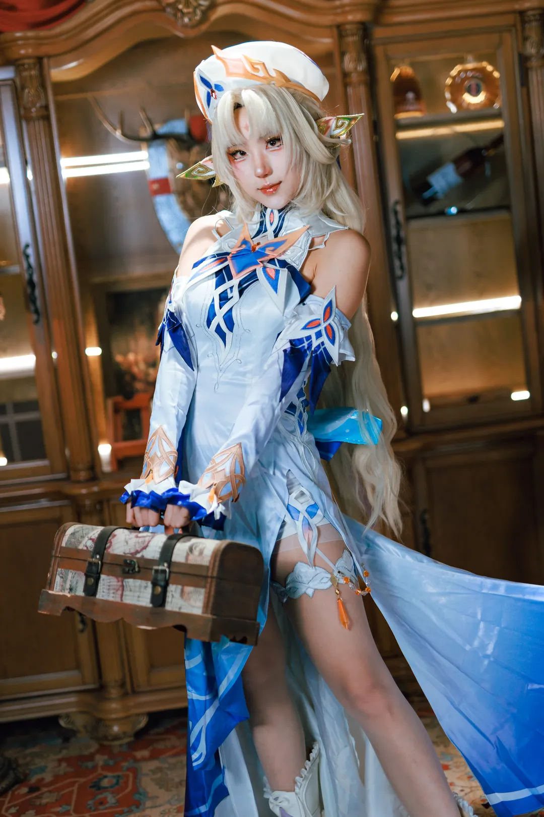 原神, cosplay, 尼可莱恩cos, 精灵耳, 白色丝袜 - 第2张