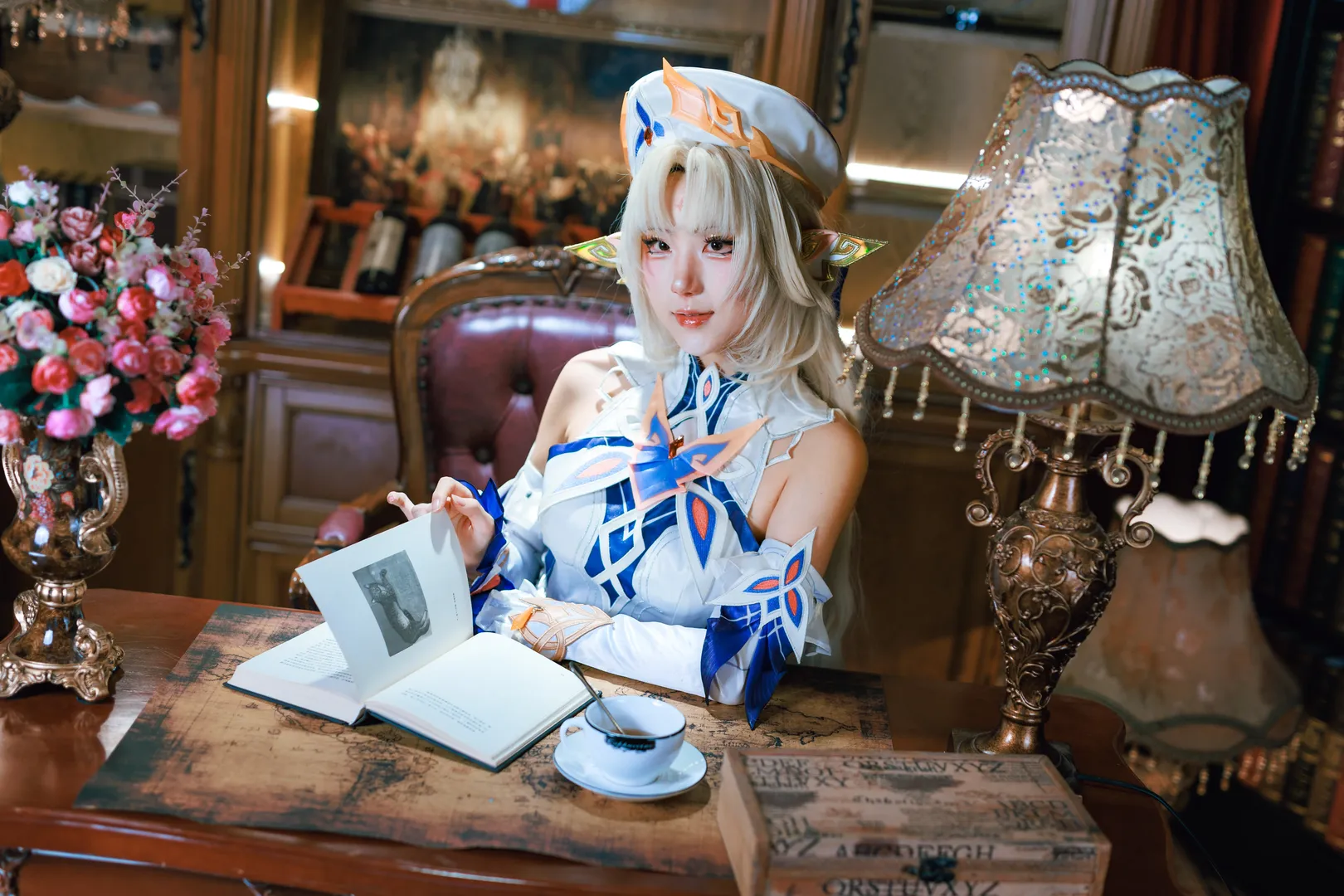 原神, cosplay, 尼可莱恩cos, 精灵耳, 白色丝袜 - 第3张