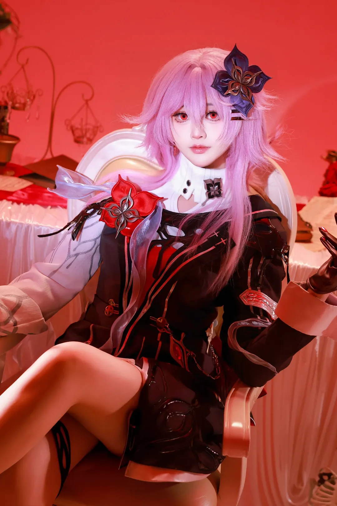 Character accuracy, Honkai: Star Rail, Evernight cosplay, Cosplay photography, Dark Gothic - Image 1