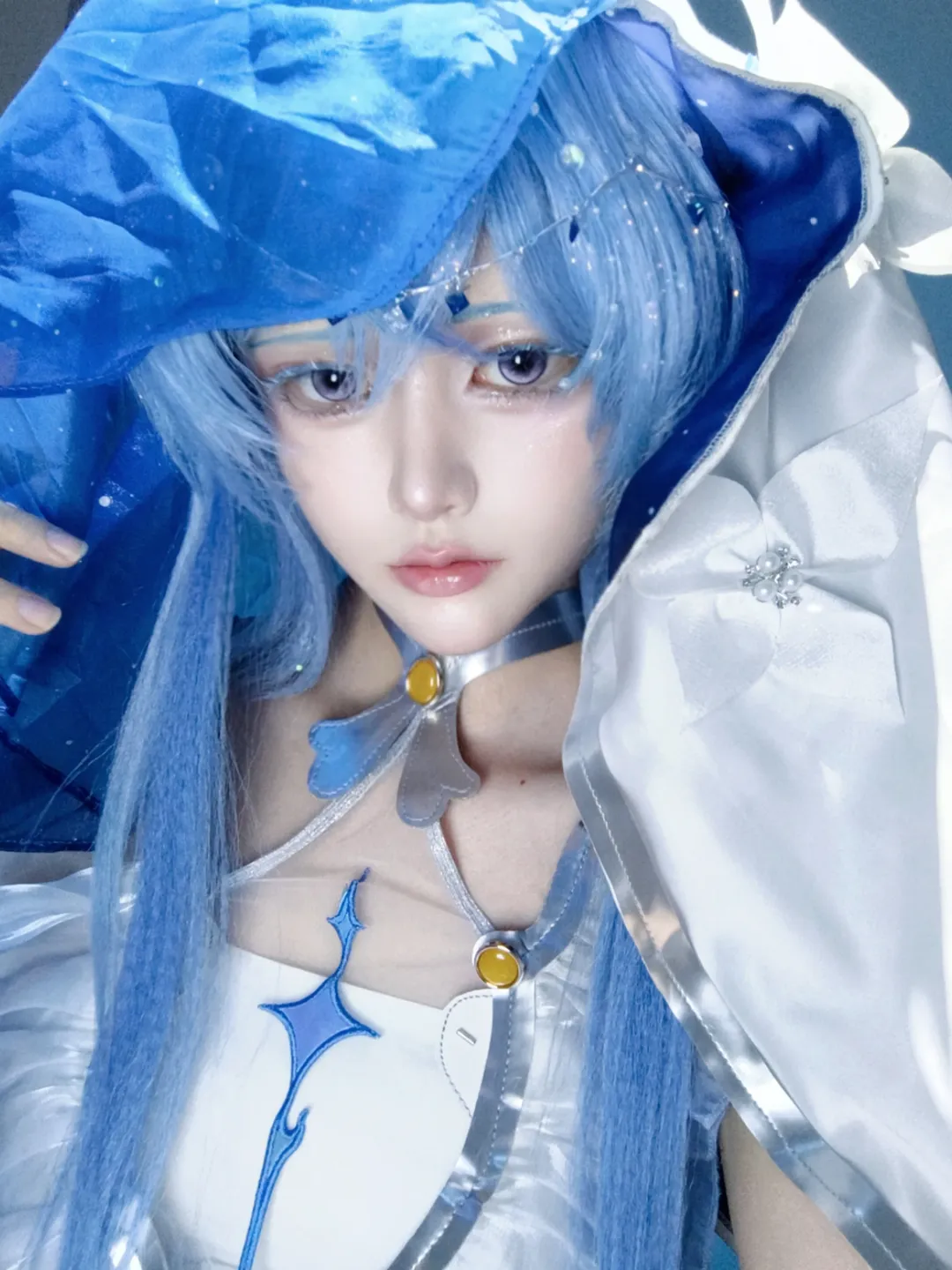 Wuthering Waves, 2D, The Shorekeeper cosplay, Blue hair style, Cosplay