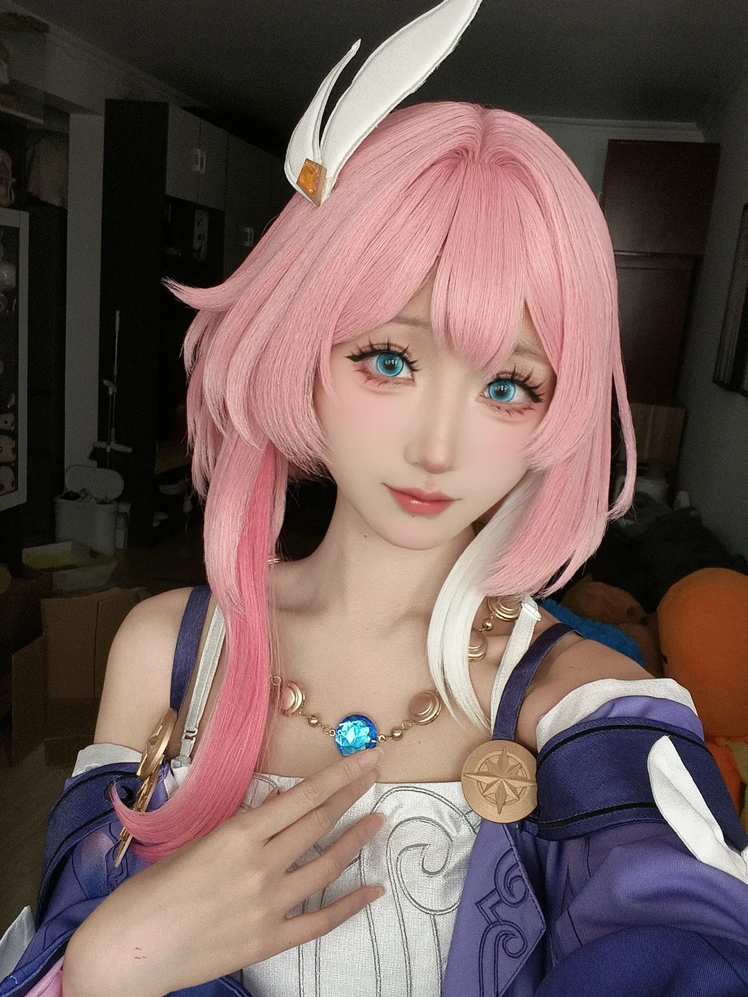 Cyrene Cosplay, Honkai: Star Rail, Omphalos, Anime-style makeup and styling, Cosplay sharing