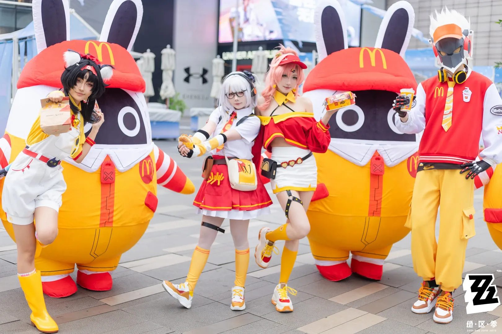 绝区零cos, cosplay穿搭, 线下cosplay, 麦当劳联动cos, 邦布巡游