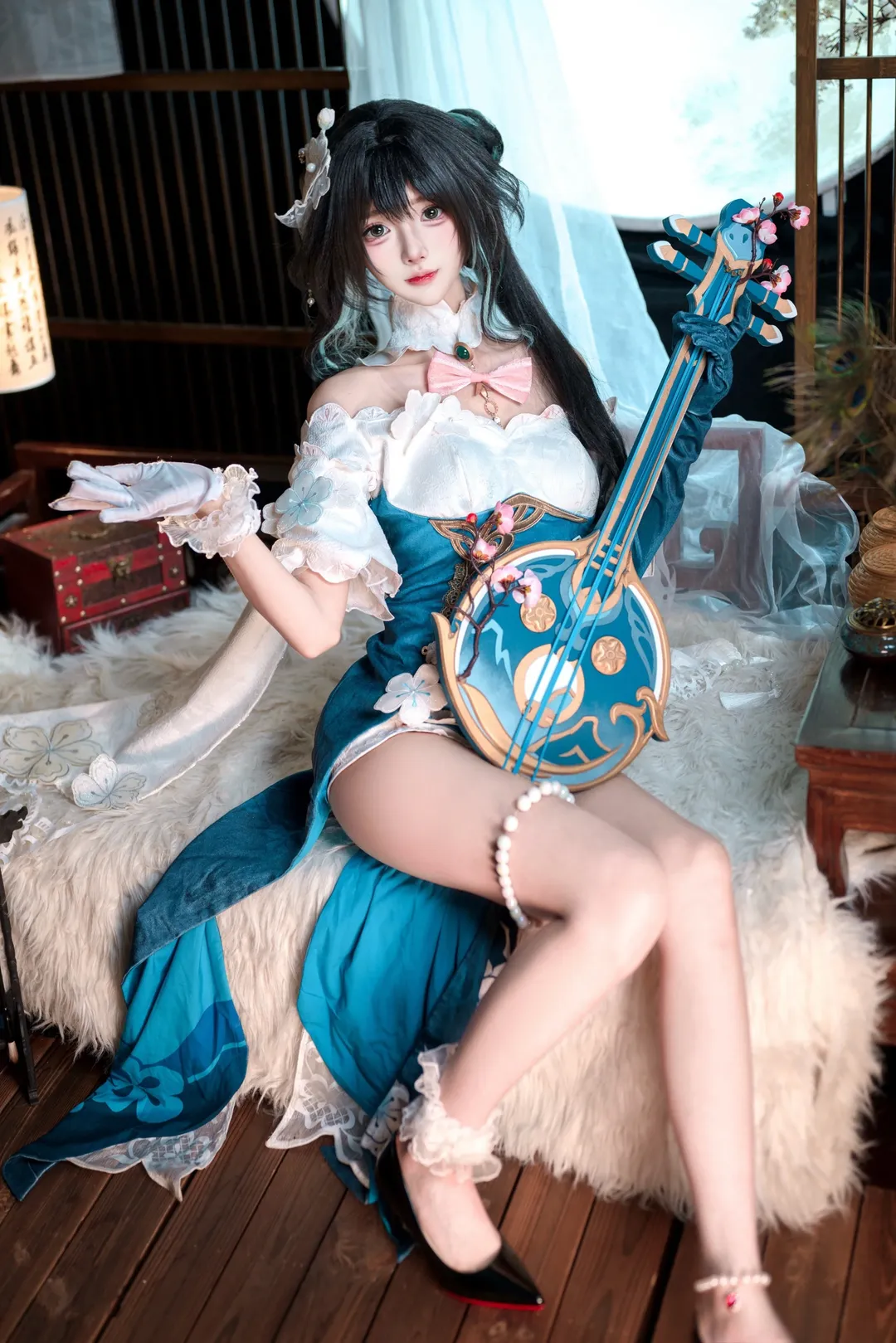 Anime-style photography, Honkai: Star Rail, Ruan Mei cosplay, Chinese-style cosplay, Ruan instrument prop