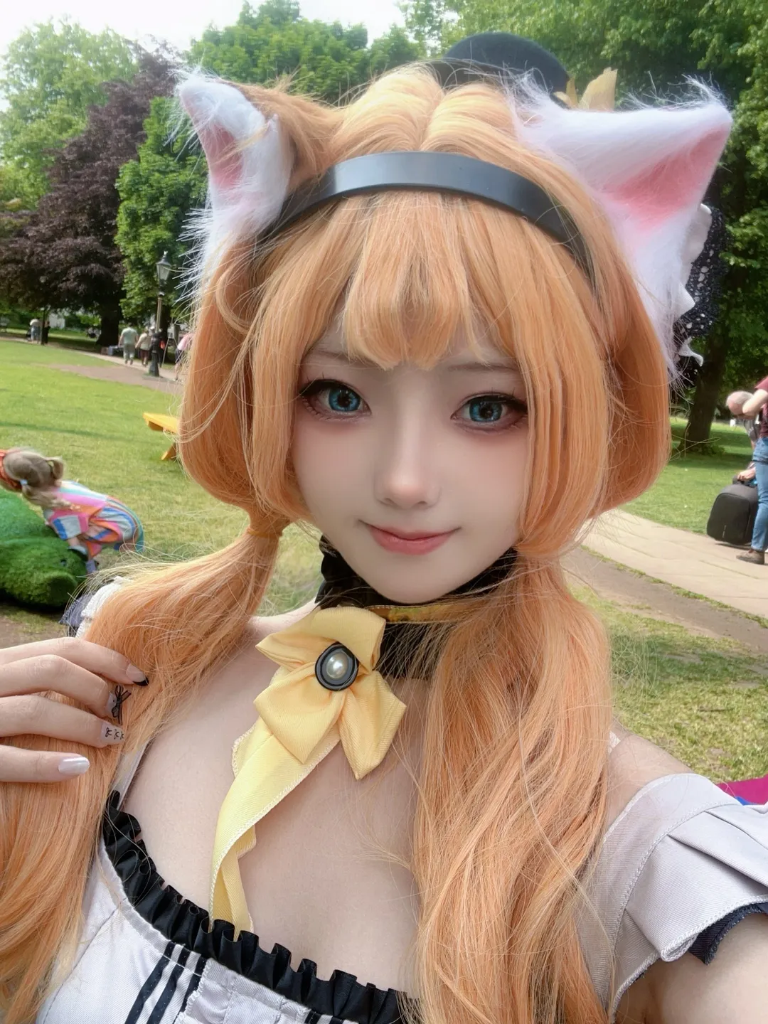 蔚蓝档案, cosplay日常, 伊落玛丽cos, 黑丝穿搭, 教堂摄影 - 第4张