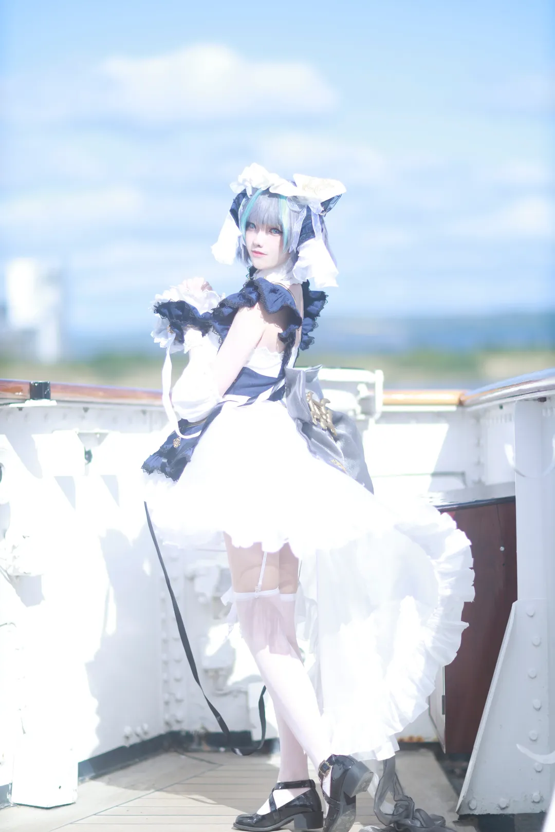 Cheshire Cosplay, Azur Lane, White thigh-highs outfit, Maid outfit cosplay, Cruise ship photoshoot