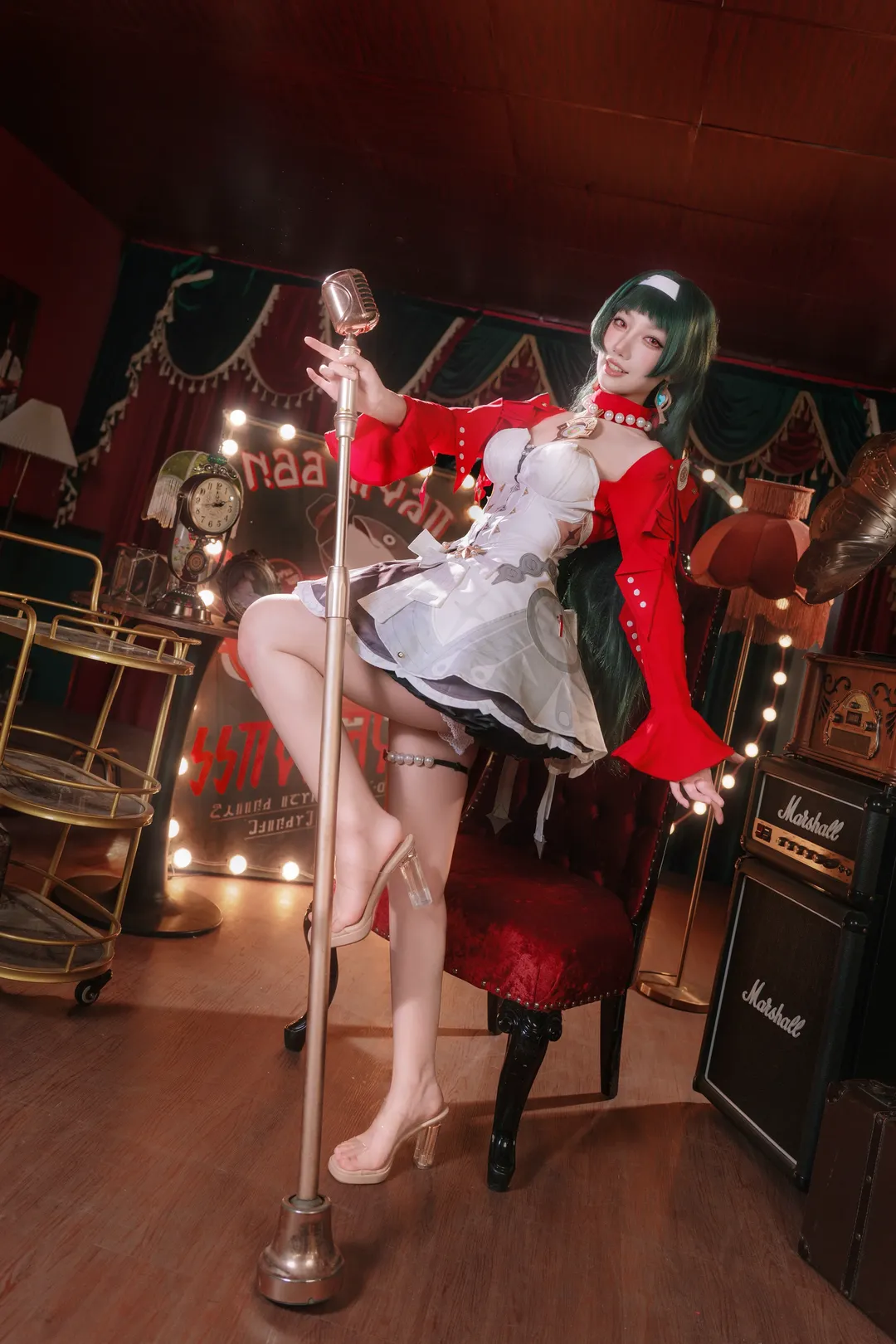 绝区零, cosplay摄影, 耀佳音cos, 复古舞台, 模特身材
