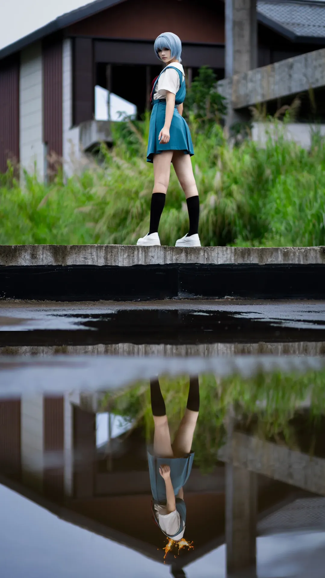绫波丽cos, 新世纪福音战士, 黑丝, cosplay摄影, 水面倒影 - 第3张
