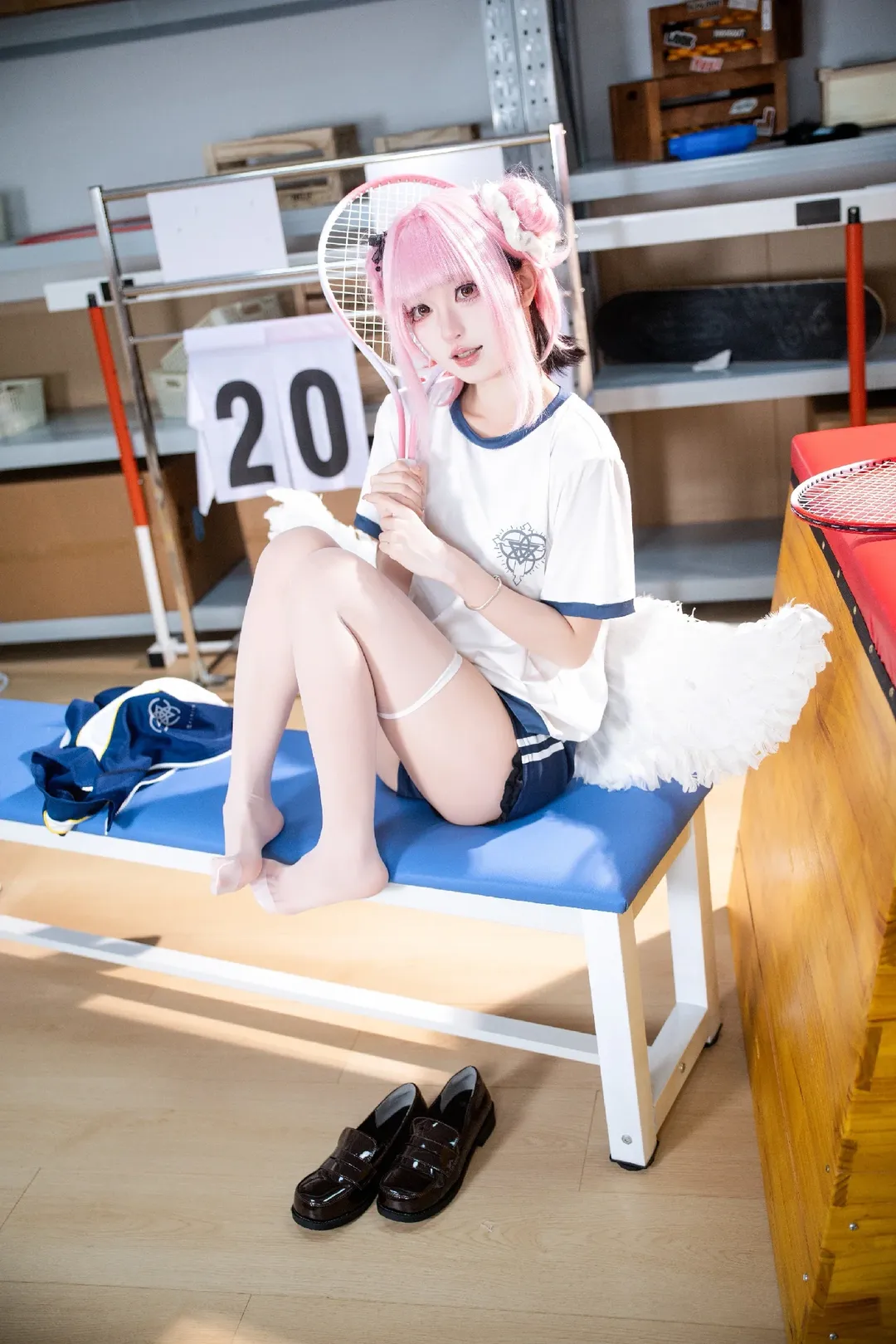 蔚蓝档案, 圣园未花cos, 粉色假发, 校园风cosplay, 体操服cos