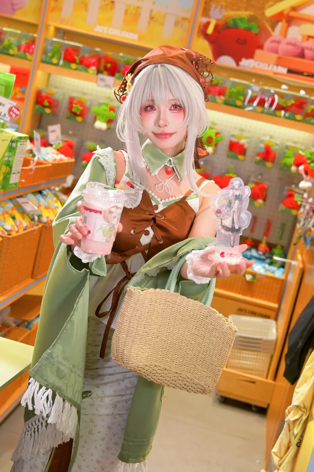 cosplay, 战双帕弥什, 丽芙cos, 茶救星球, 莓味装扮 - 第1张