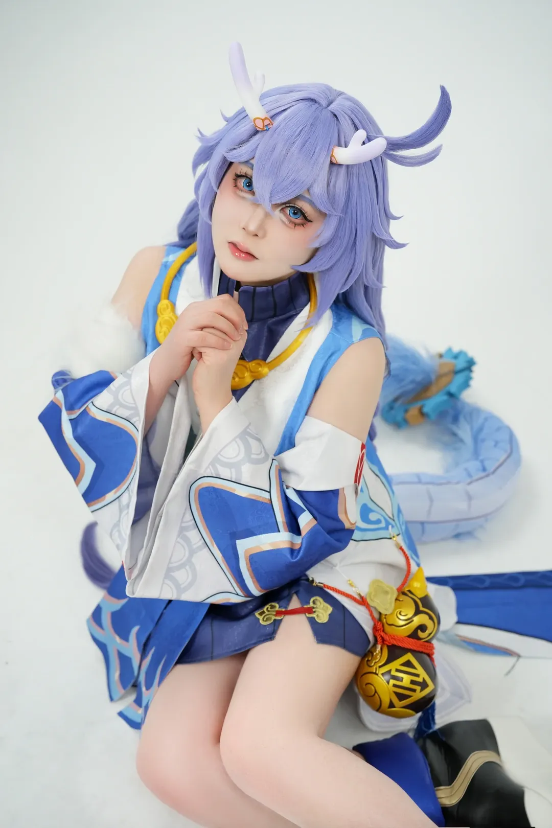 Honkai: Star Rail, Cosplay photography, Bailu cosplay, 2D anime girl, Traditional style cosplay