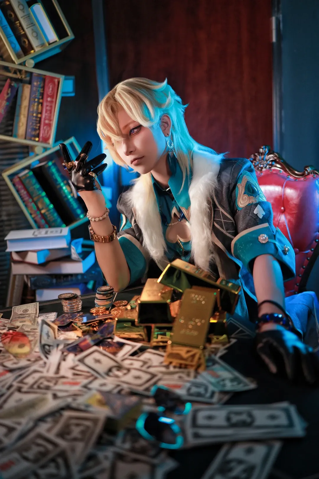 崩坏星穹铁道, cosplay分享, 砂金cos, 金发造型, 赌桌主题 - 第4张