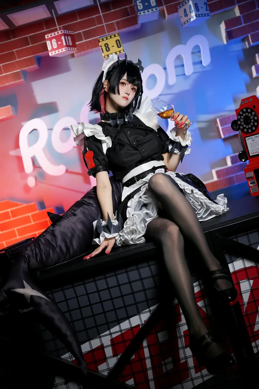 绝区零, cosplay正片, 爱莲乔cos, 黑丝穿搭, 酷飒女仆
