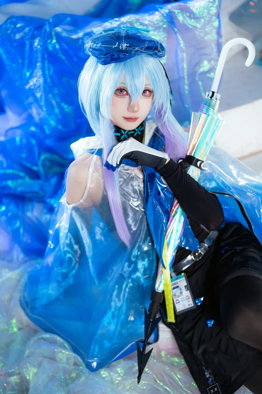 明日方舟, 黑丝穿搭, 水月cos, cosplay摄影分享, 镭射雨伞 - 第1张