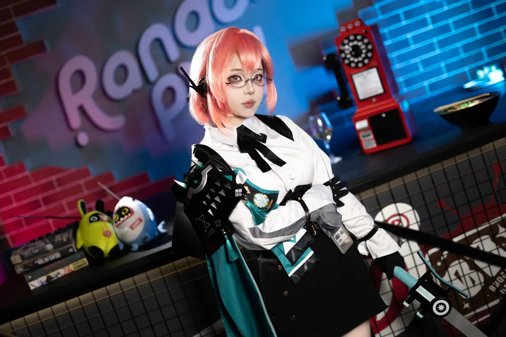 ゼンレスゾーンゼロ, シーン再現, ストッキングコーデ, ホヨワンダフルハウス, 月城柳コスプレ - 3枚目