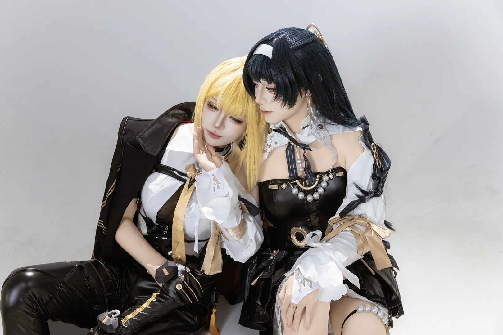 绝区零, 耀嘉音cos, 双人cosplay, 丝袜cos, 伊芙琳 - 第1张