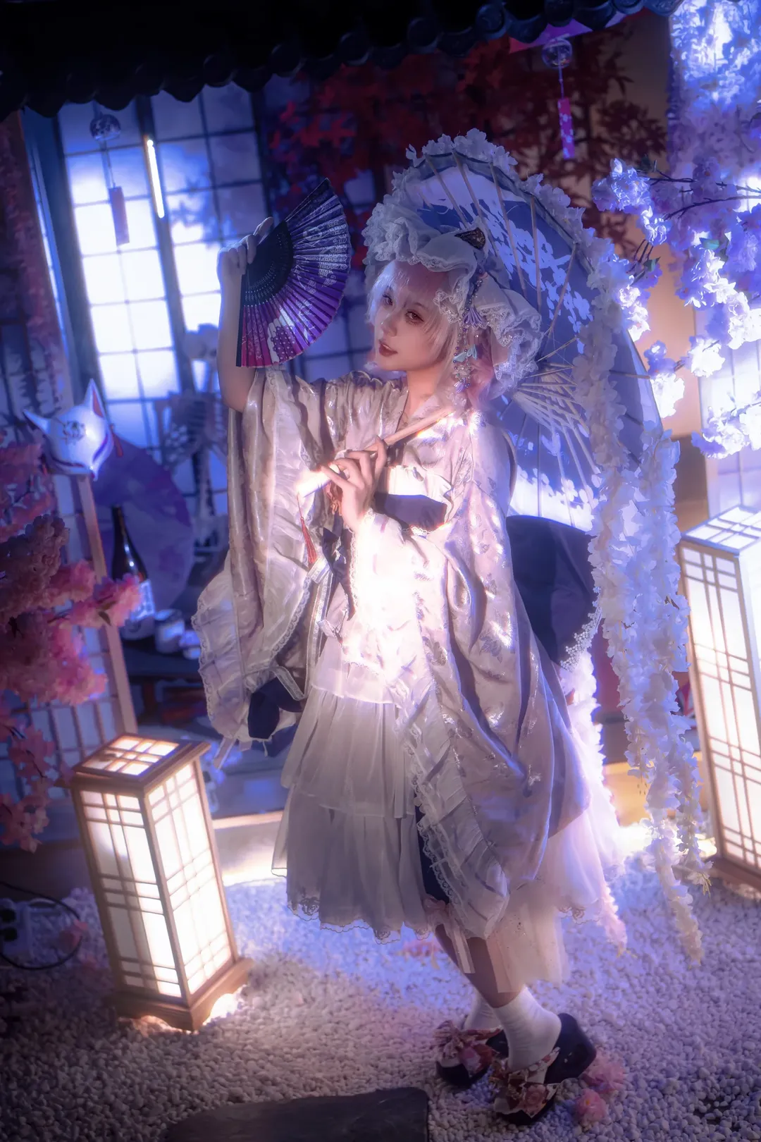 Touhou Project, Anime cosplay, Saigyouji Yuyuko cosplay, Modified Japanese-style clothing, Light and shadow atmosphere - Image 2