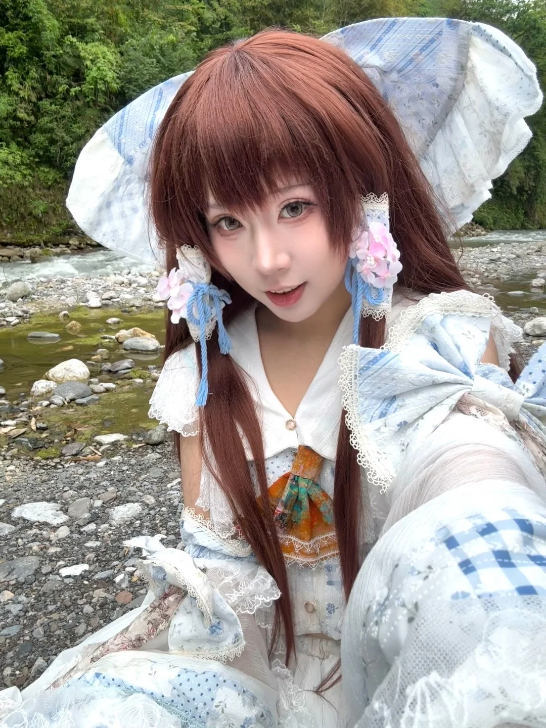 博麗霊夢コスプレ, アウトドア撮影, 東方Project, 二次元コスプレ, 東方二次設定 - 2枚目