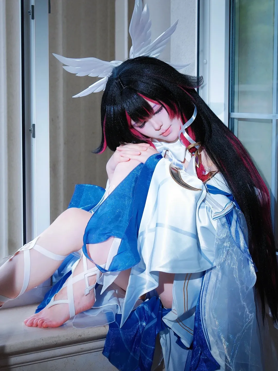原神, 哥伦比娅cos, 二次元cosplay, 窗台摄影, 少女cos正片 - 第1张