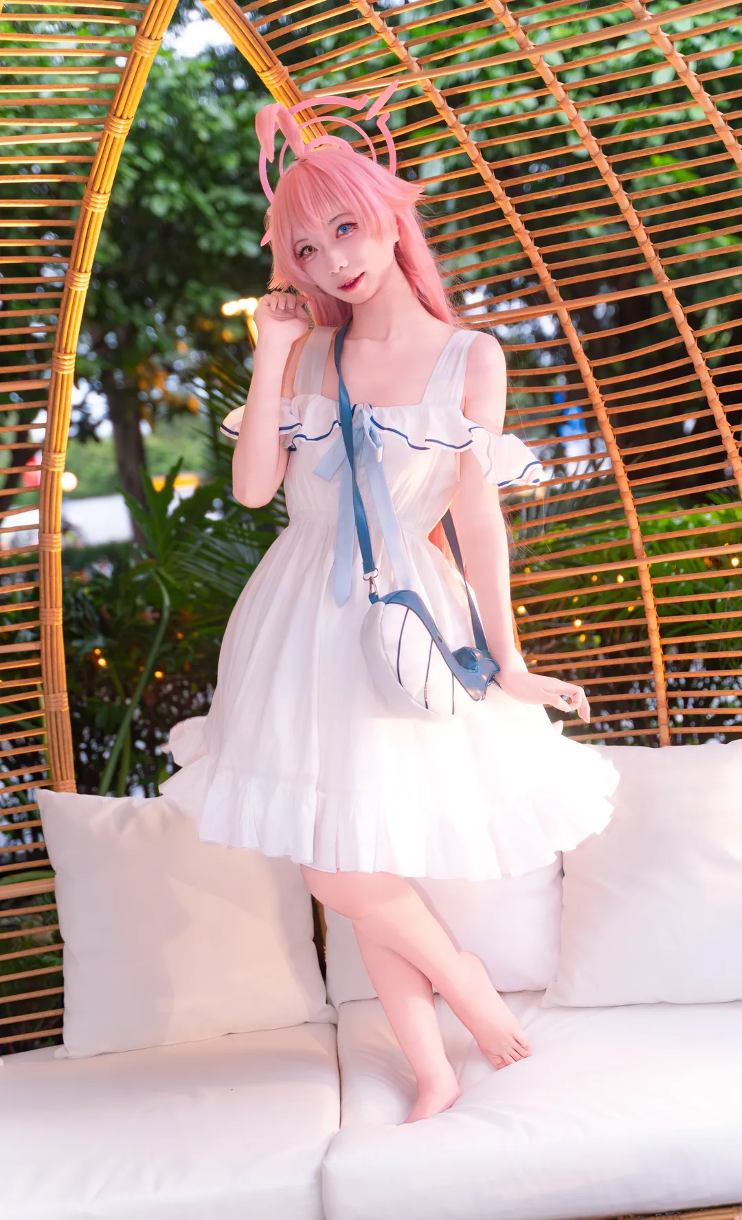 蔚蓝档案, 萤火虫漫展, 小鸟游星野cos, 粉发cosplay, 户外人像摄影 - 第1张