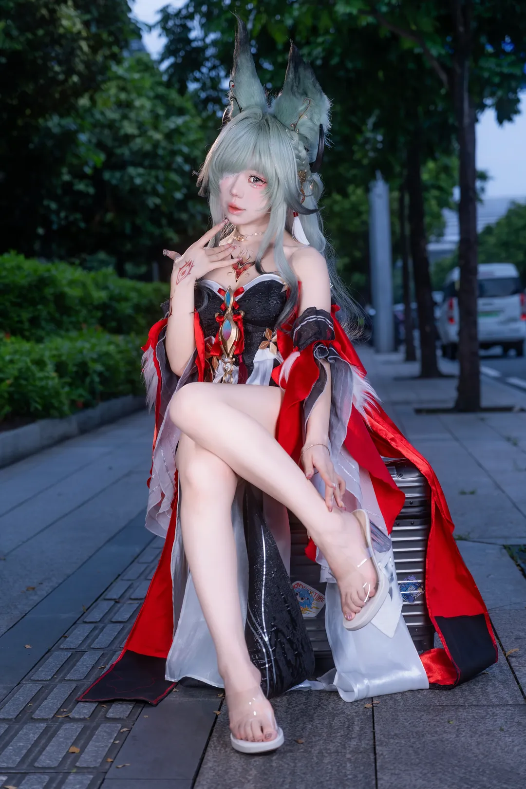 Wuthering Waves, Firefly ACG Expo, Convention photos, Phrolova cosplay, Casual cosplay - Image 3