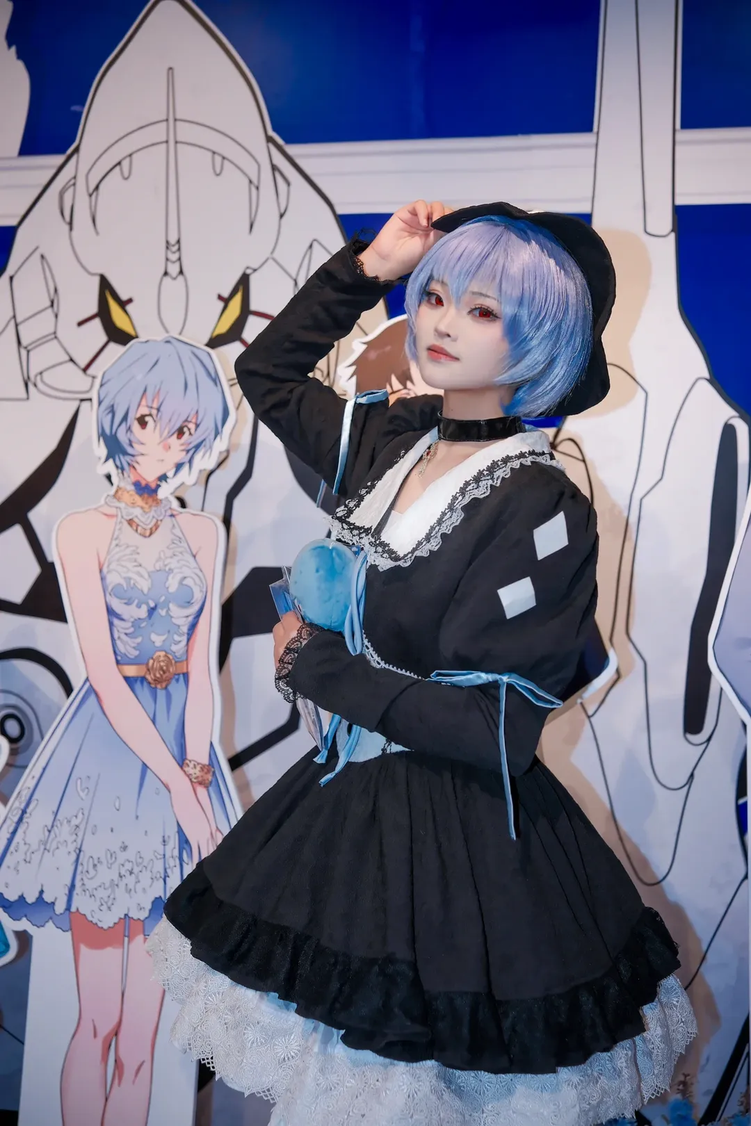 Rei Ayanami cosplay, Neon Genesis Evangelion, Gothic style outfit, Themed store food, Opening blind boxes