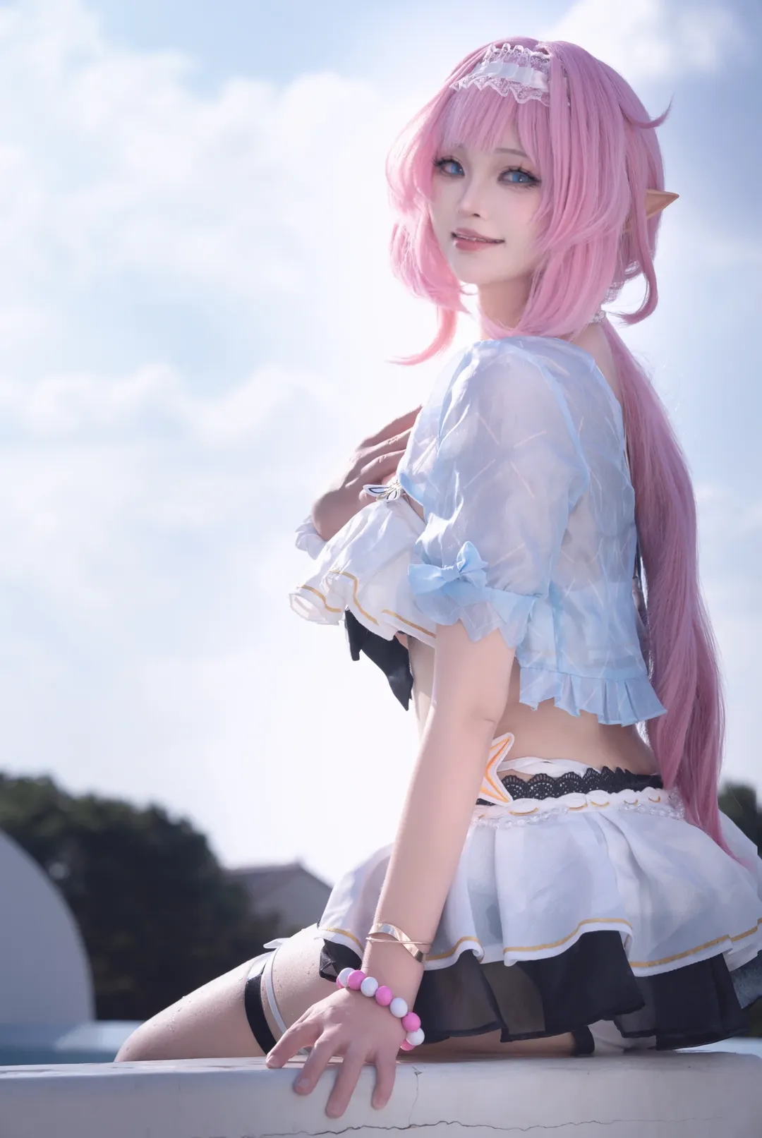 爱莉希雅cos, 崩坏3, 二次元cosplay, 夏日泳装, 粉色妖精小姐