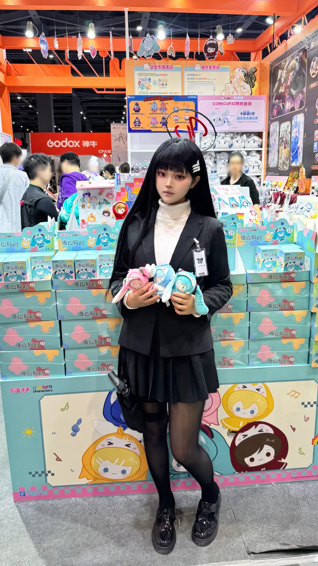 蔚蓝档案, CP32, 初音未来, 调月莉音cos, moeyu周边