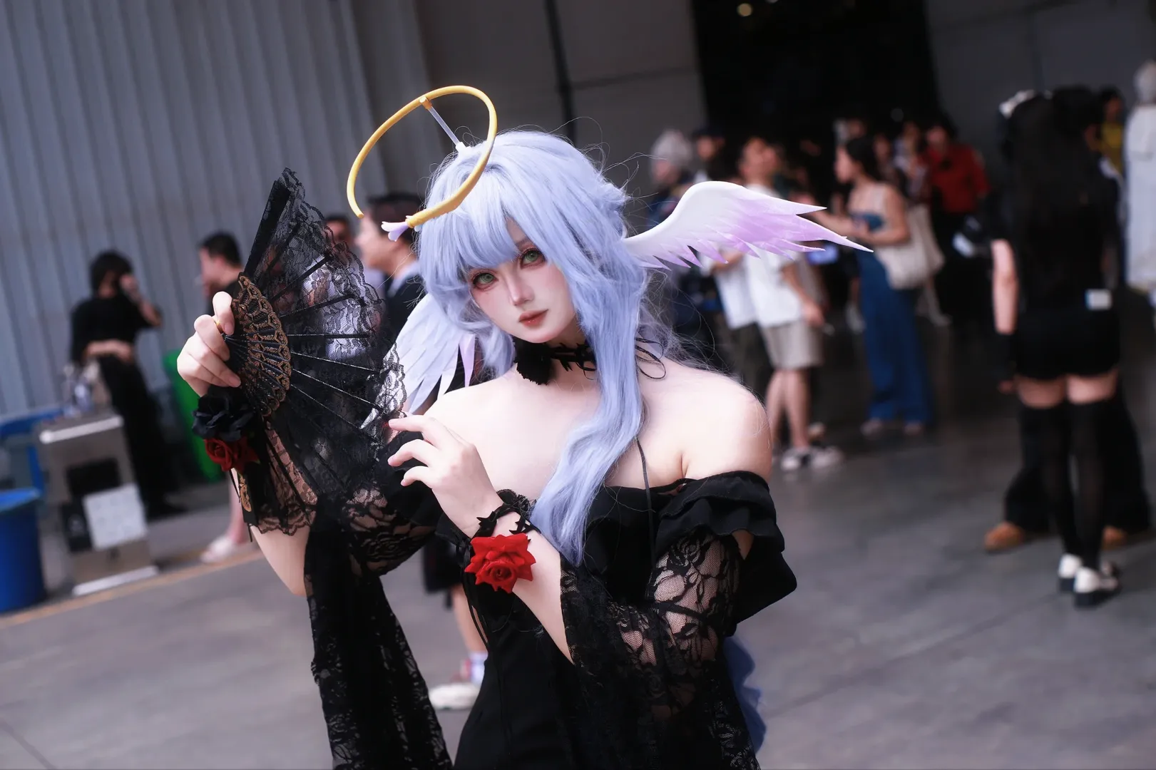 崩壊：スターレイル, ロビン コスプレ, イベント撮影, コスプレイベント写真, 黒ドレスのオリジナルデザイン - 3枚目