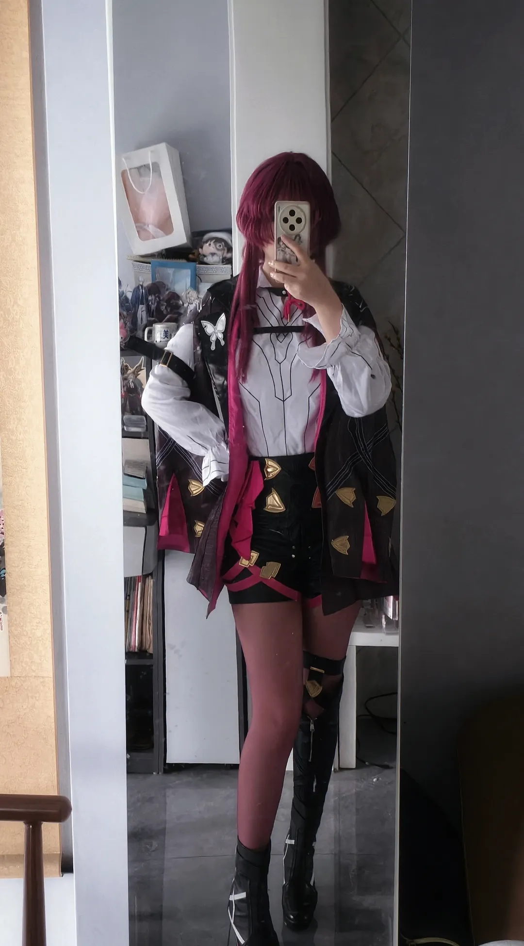 崩坏星穹铁道, 卡芙卡cos, cosplay穿搭, 红发造型, 天府红打卡