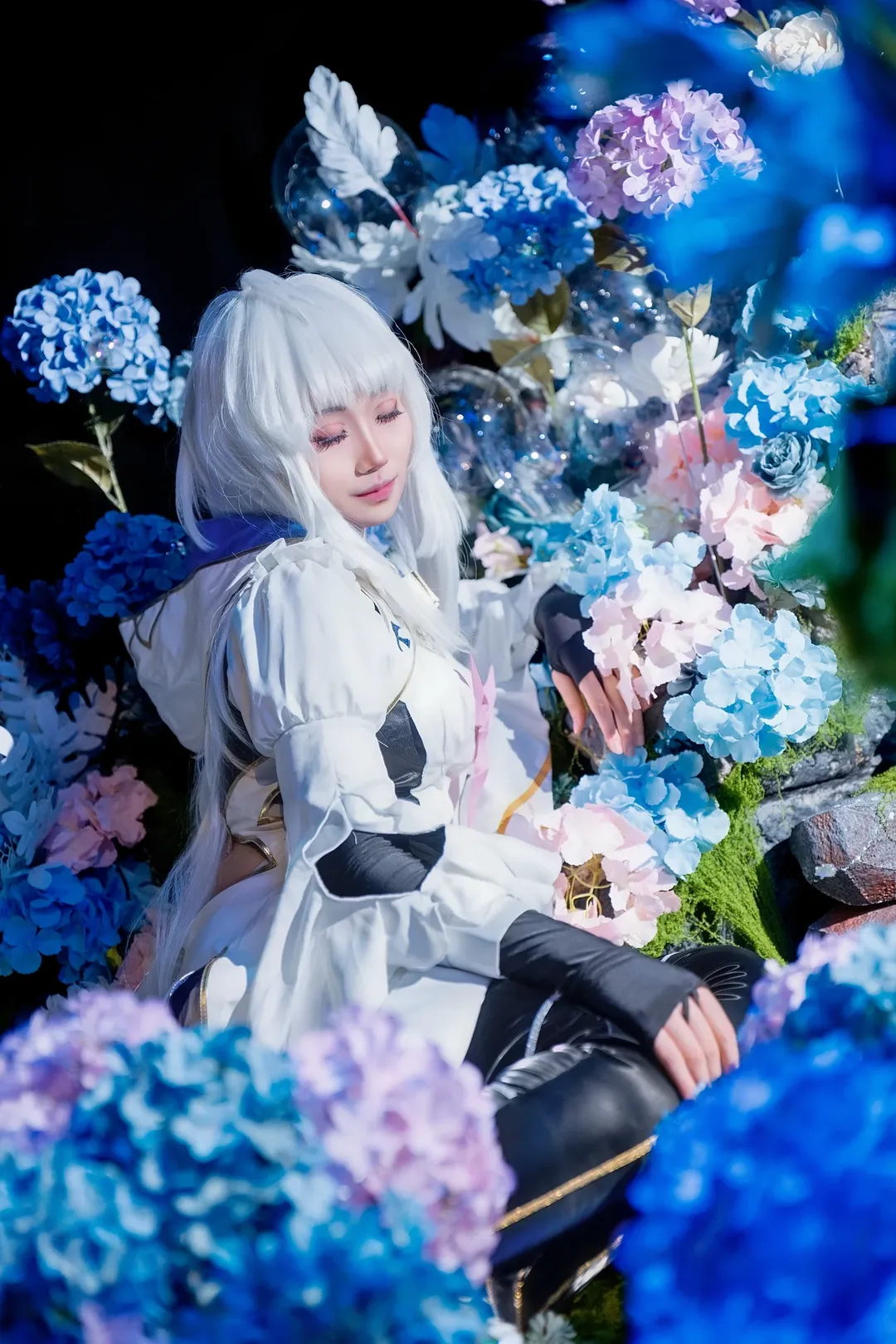 Fate/Grand Order, Coser日常, 阿瓦隆女士cos, 女梅林cos, 花海布景 - 第2张