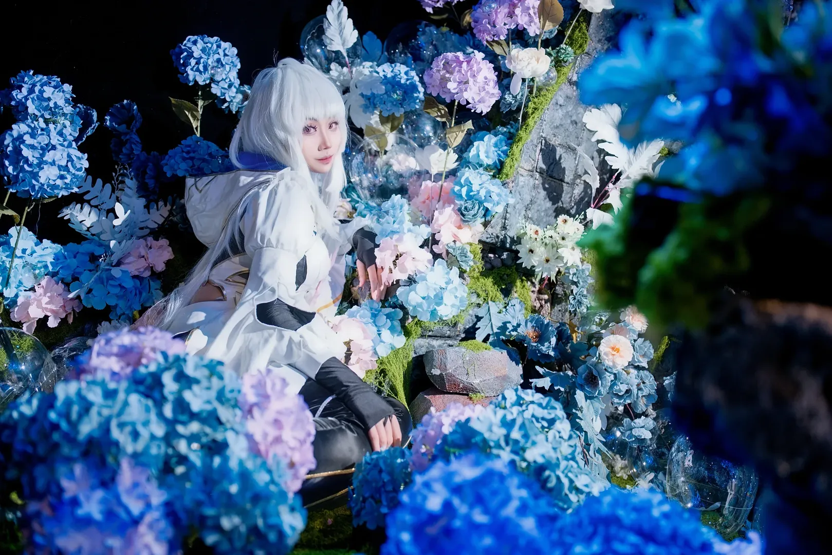 Fate/Grand Order, Coser日常, 阿瓦隆女士cos, 女梅林cos, 花海布景 - 第3张