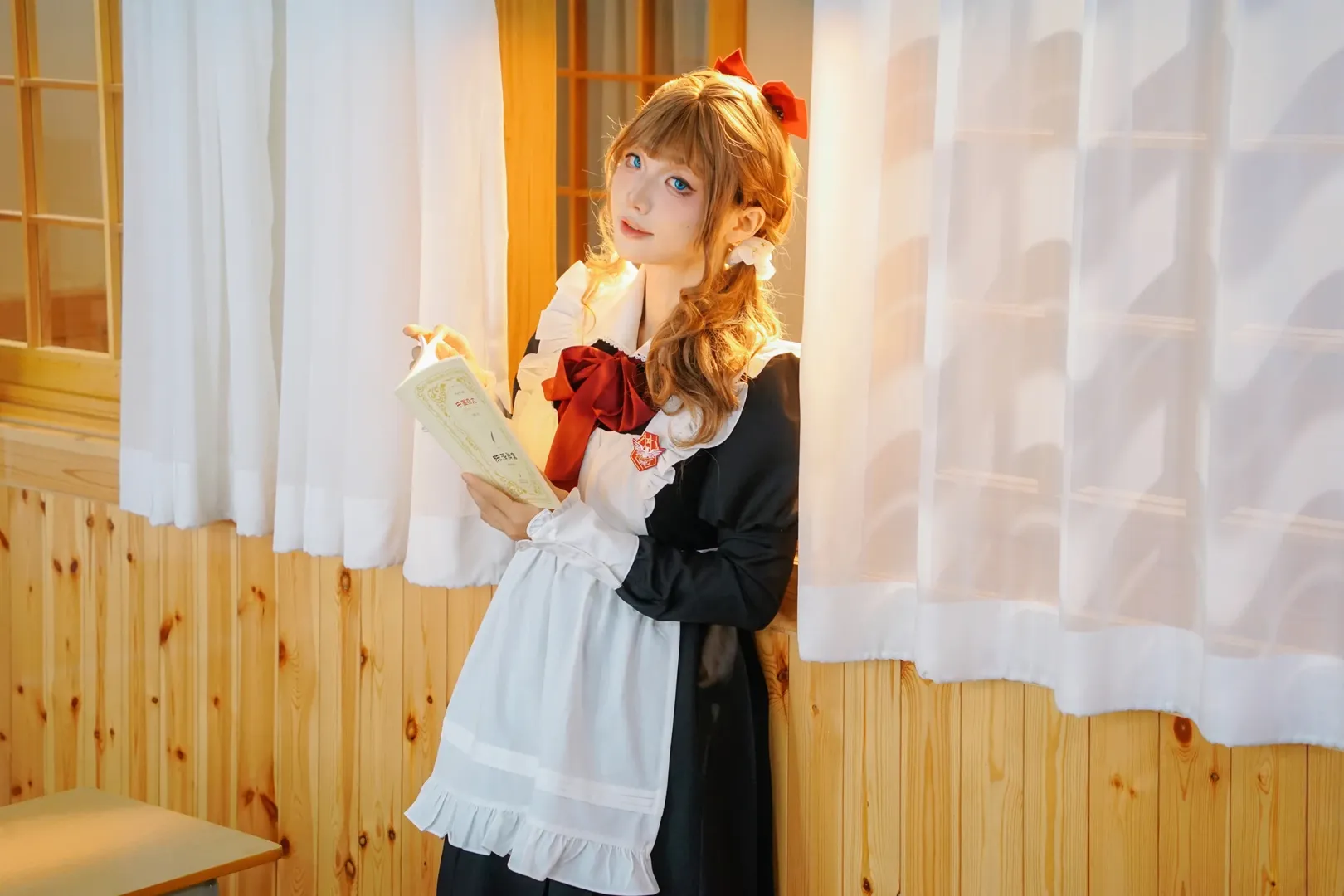 教室氛围感, 女仆风穿搭, 白丝写真, 俄式小制服, 校园少女 - 第7张