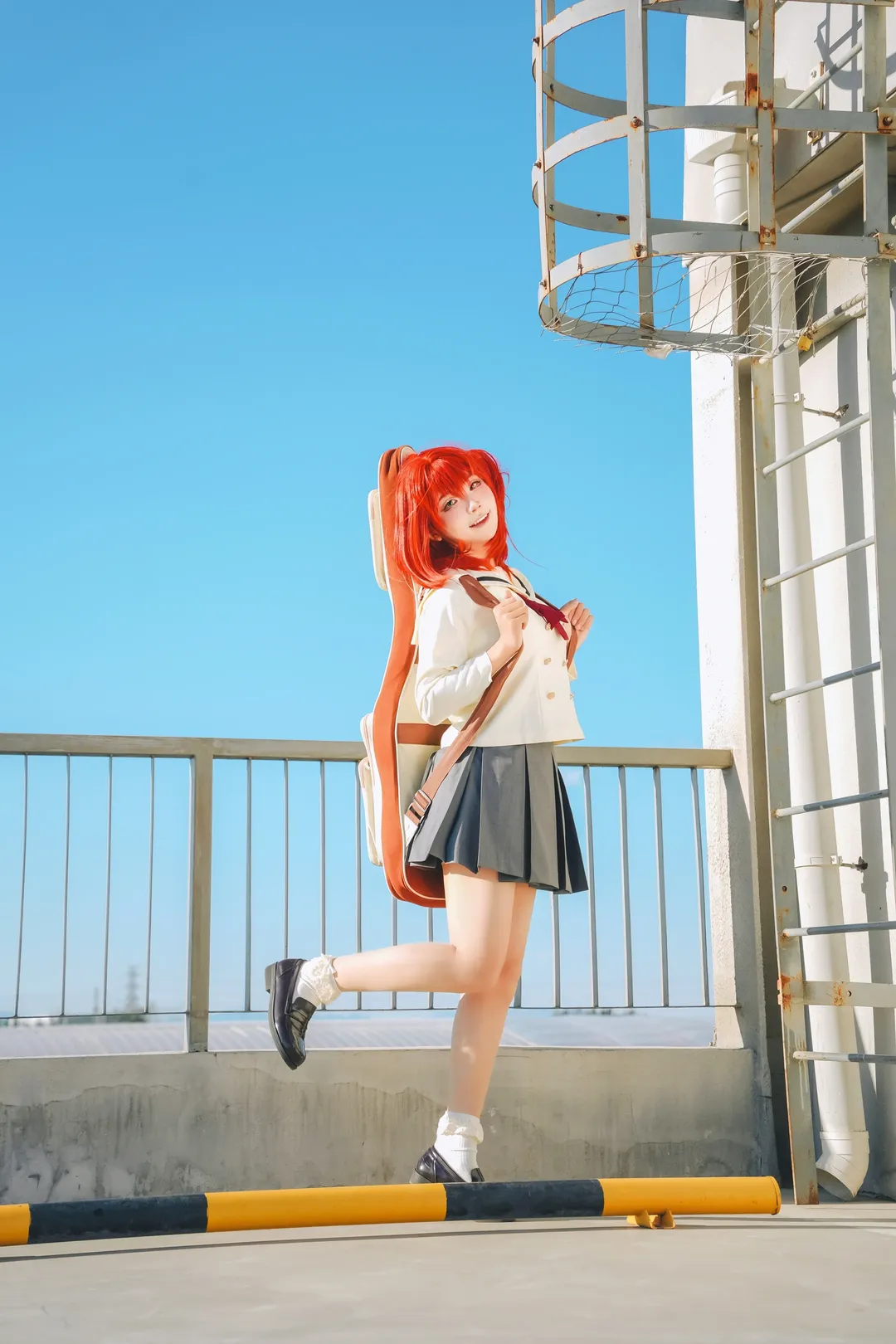 JK制服, ぼっち・ざ・ろっく！, 屋上外景, ギター少女, 喜多郁代コスプレ - 2枚目