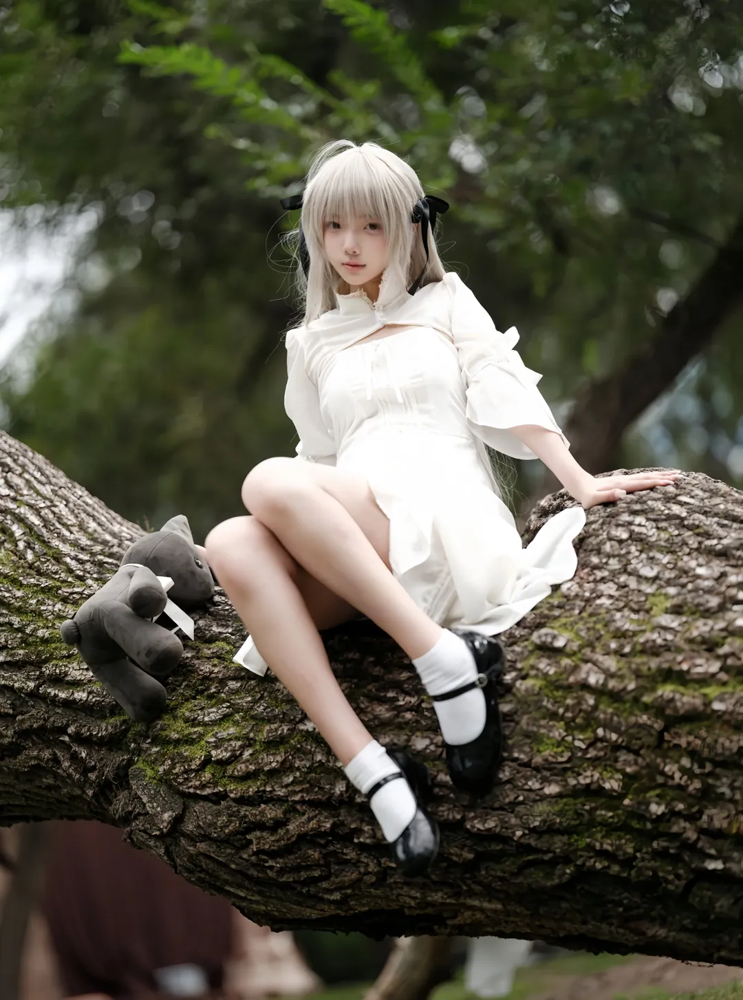 2次元少女, 春日野穹コスプレ, 白ストッキング, ロケーション撮影, 森の撮影 - 1枚目