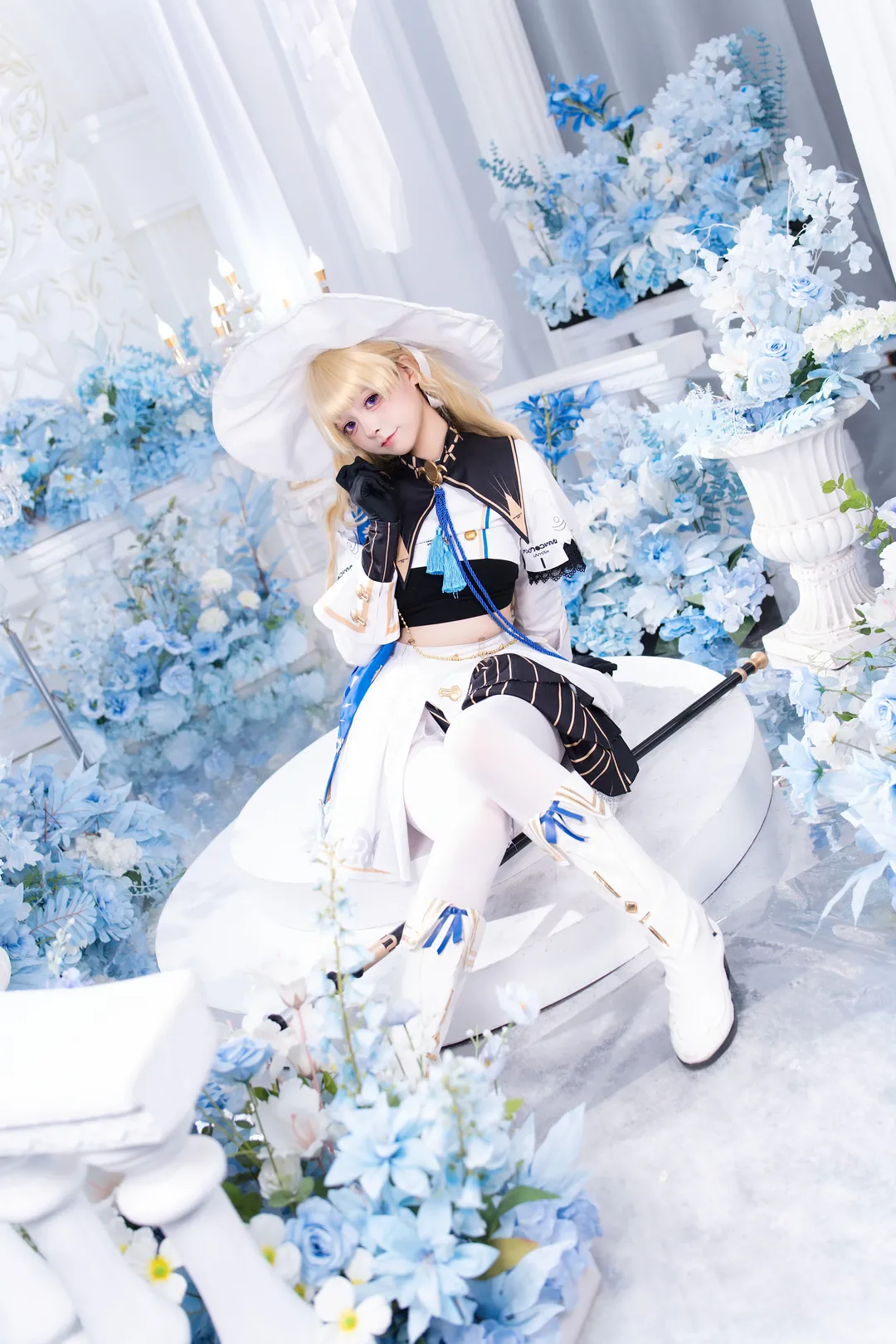 菲比cos, cosplay, 摄影棚拍, 白丝袜, 蓝白配 - 第1张