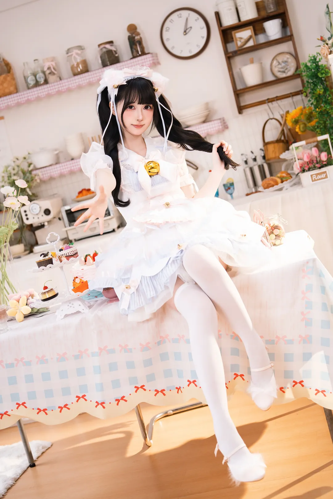 摄影作品, 室内写真, 白丝穿搭, 女仆cosplay, 猫娘扮装 - 第3张