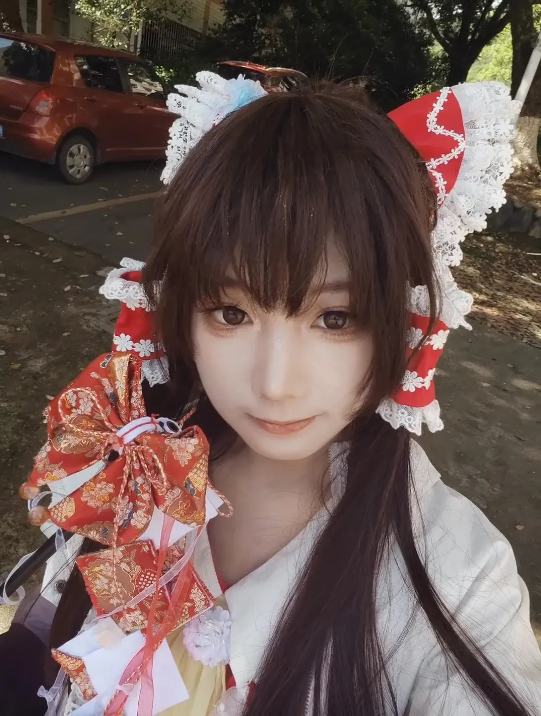 Reimu Hakurei Cosplay, Touhou Project, Casual cosplay, Straight out of camera, Behind-the-scenes of outdoor photoshoot