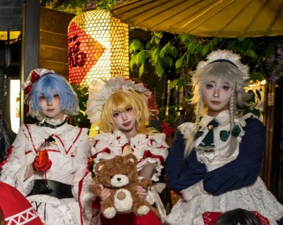 東方Project, フランドール・スカーレット コスプレ, メイド服コスプレ, 白ストッキングコスプレ, 紅魔館三人組
