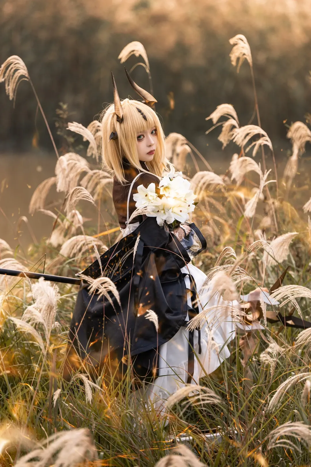 二次元少女, 明日方舟, cosplay摄影, 焰影苇草cos, 黑丝袜 - 第2张