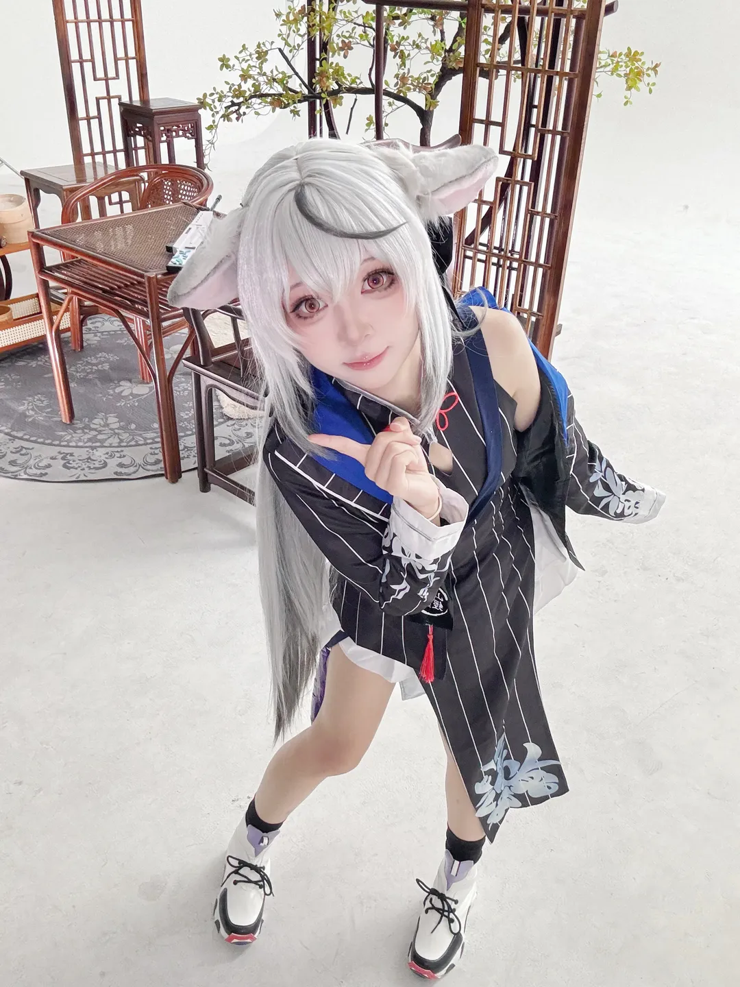 二次元少女, 蔚蓝档案, cosplay正片, 银发兽耳, 春园心奈cos - 第3张