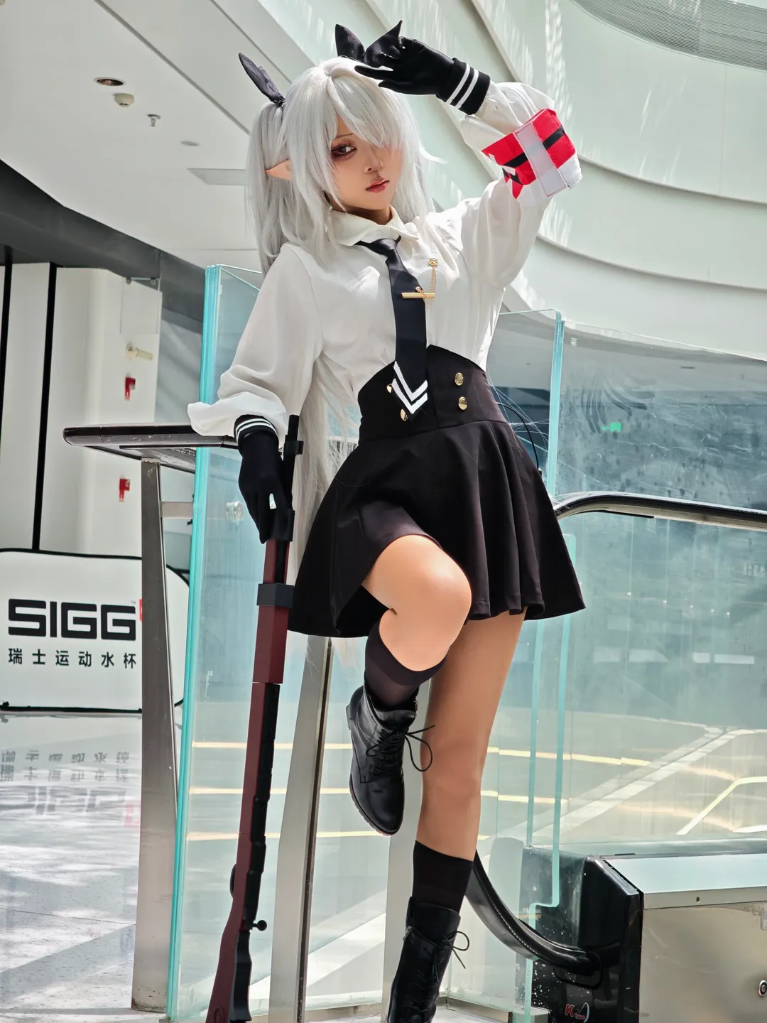 蔚蓝档案, cosplay分享, 战术风穿搭, 黑丝长袜, 银镜伊织cos