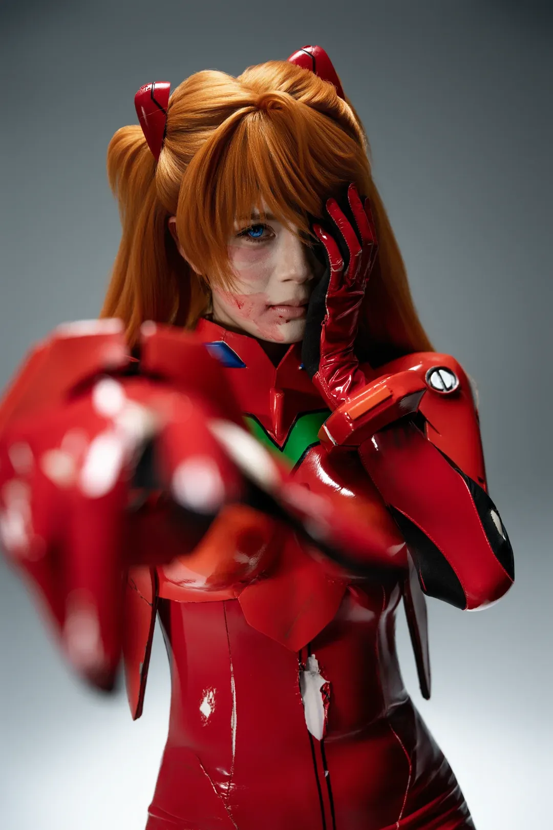 Cosplay photography, Photo poses, Asuka Cosplay, Neon Genesis Evangelion, Battle damage makeup - Image 6