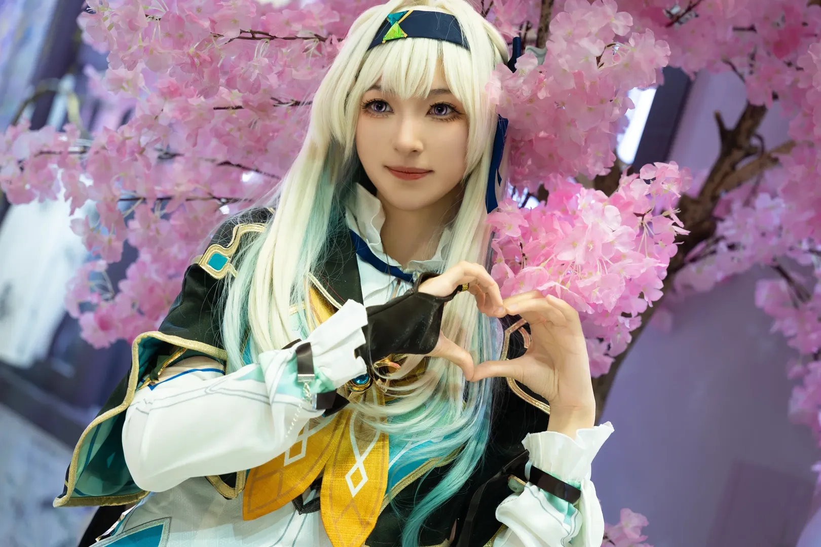 Honkai: Star Rail, Convention photos, Firefly cosplay, White tights, Shanghai Joy City