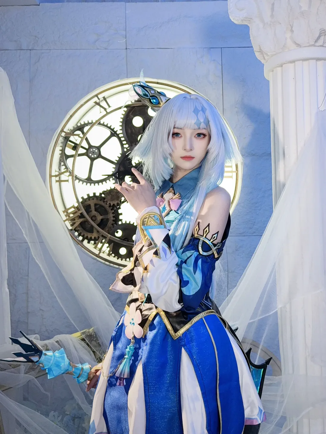 崩壊：スターレイル, ケリュドラ コスプレ, 黄金裔コスプレ, 青白ドレスコスプレ, 歯車背景撮影