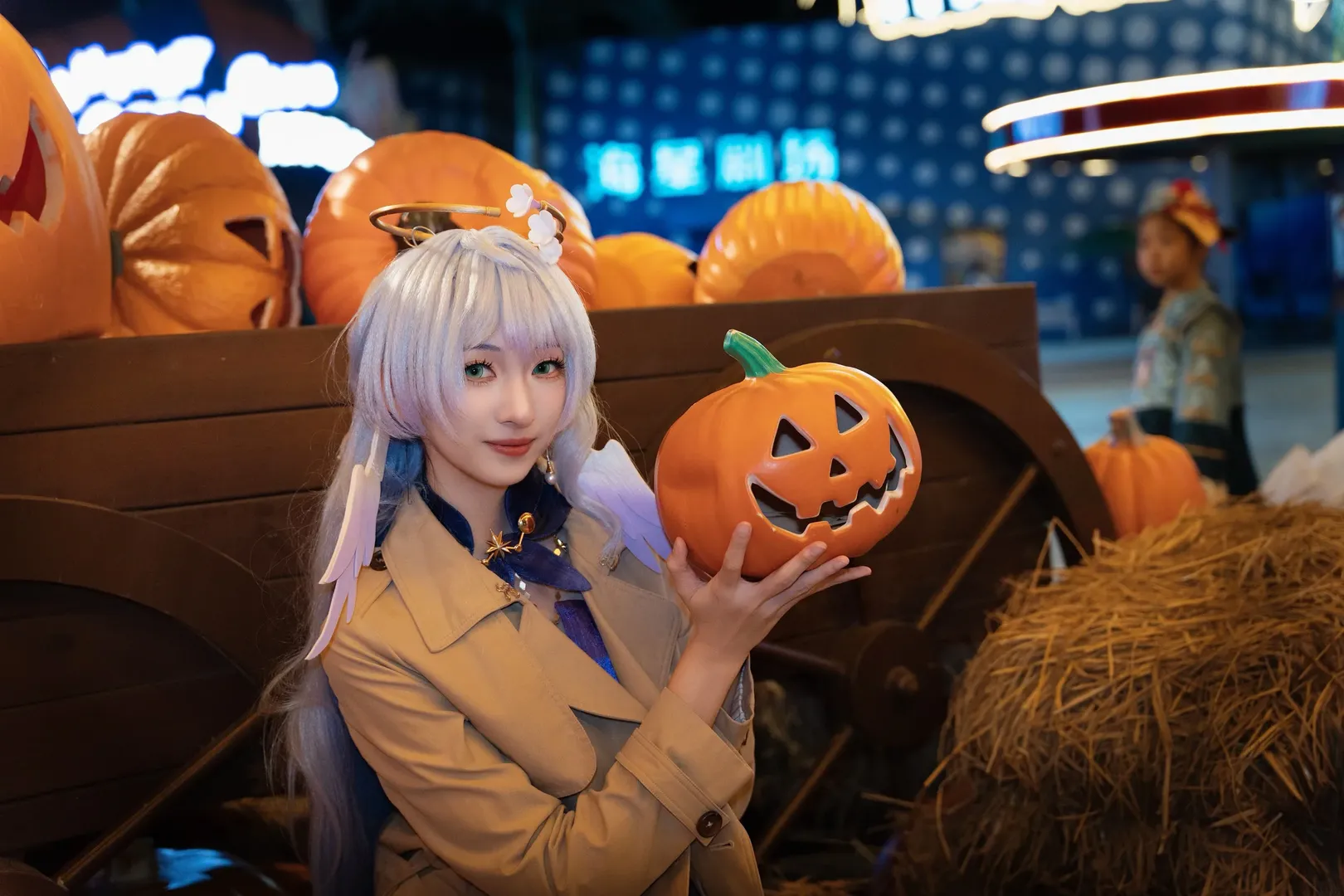 崩坏星穹铁道, 知更鸟cos, 游乐园写真, 二次元Coser, 万圣节cosplay - 第1张