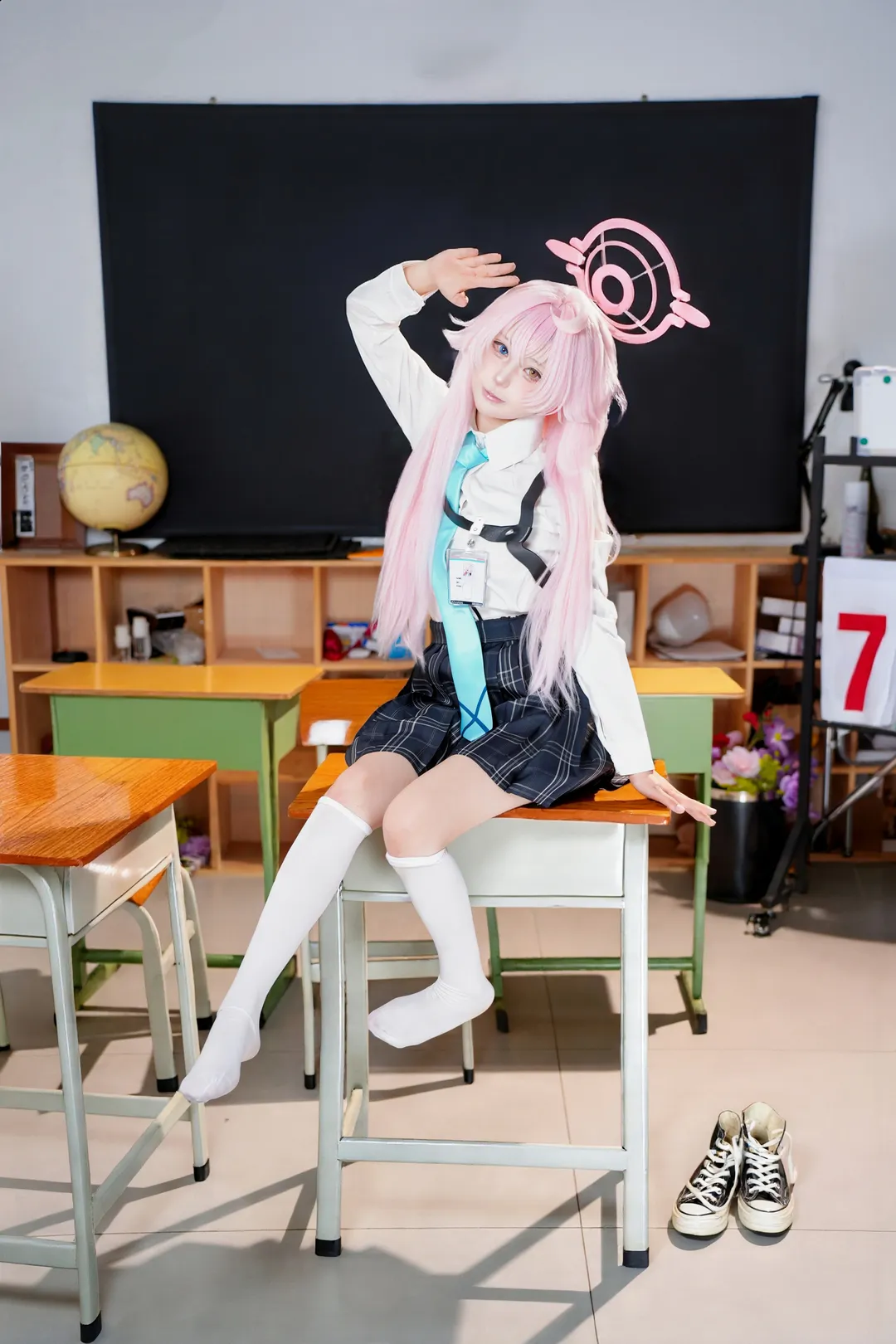 二次元摄影, 蔚蓝档案, 小鸟游星野cos, 白丝, 教室 - 第3张