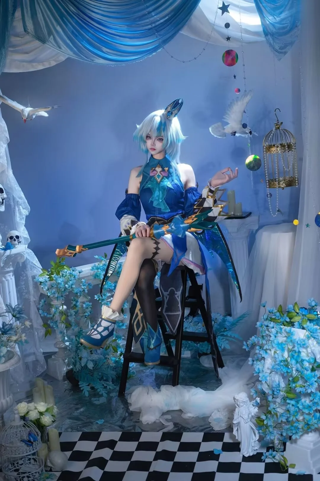 蓝白配色, 棚拍分享, 奇幻风cosplay, 冷色调摄影, 道具布景 - 第1张