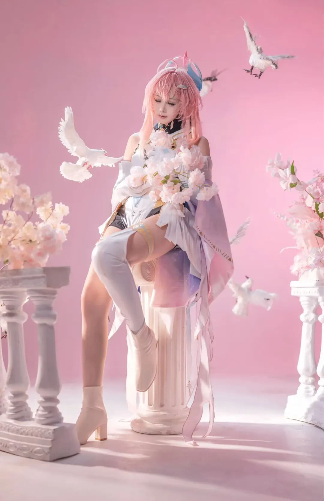 二次元cosplay, 白丝, 粉色假发, 棚拍写真, 人之律者爱莉希雅cos - 第5张